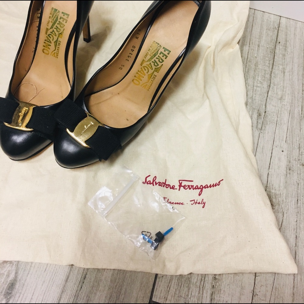 Authentic Salvatore Women Shoes